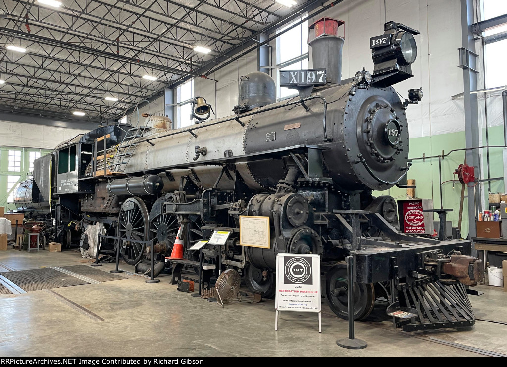 ORN 197 Steam Locomotive (4-6-2)